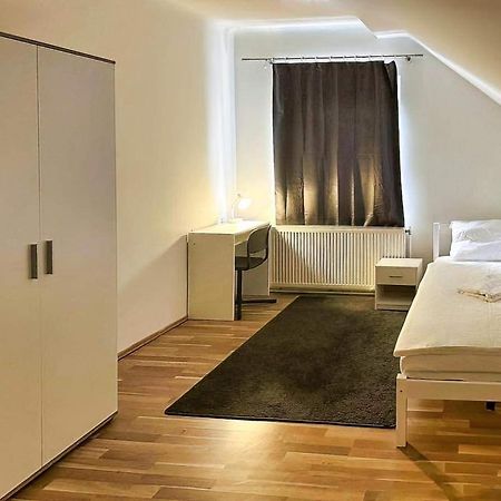 Adelin Einzelzimmer Albergue Viena Exterior foto